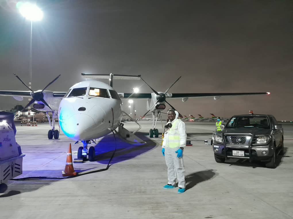 SESIL aviation service operation on the airport apron